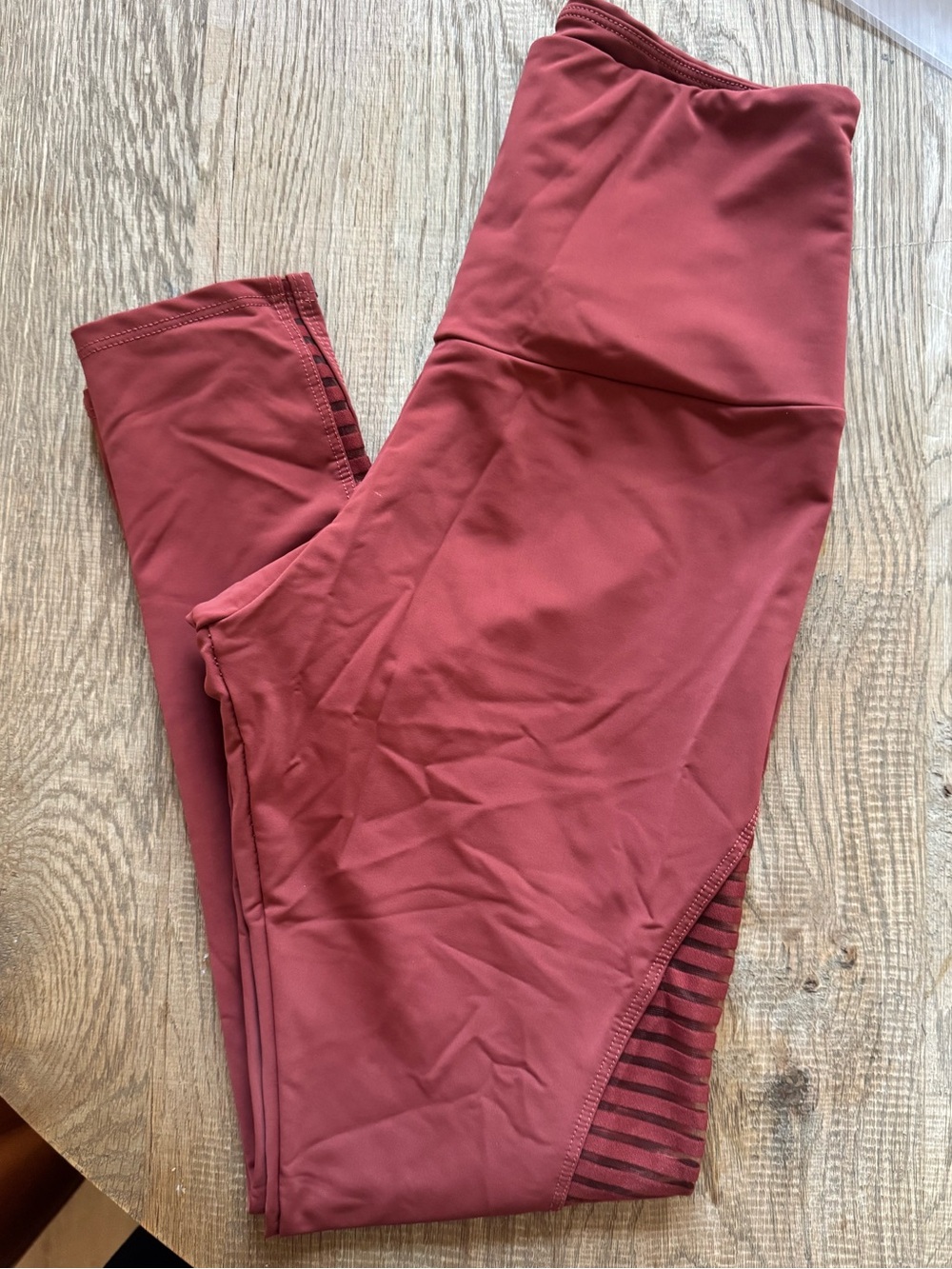 Onzie High-Waist Leggings in Brick Rose